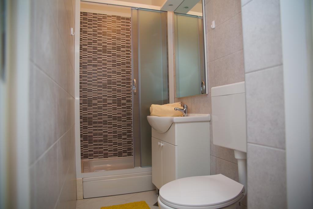Antonija Apartments With Pool Biograd Na Moru Exterior foto