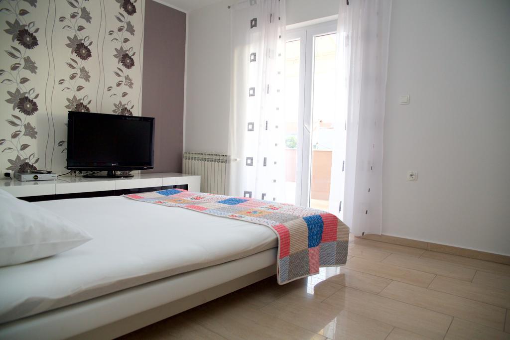 Antonija Apartments With Pool Biograd Na Moru Exterior foto